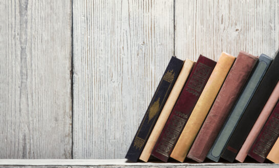 Marketplace recommends the best personal finance books for recent college grads