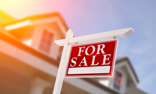 Reuters: U.S. home sales fall as prices head toward record high