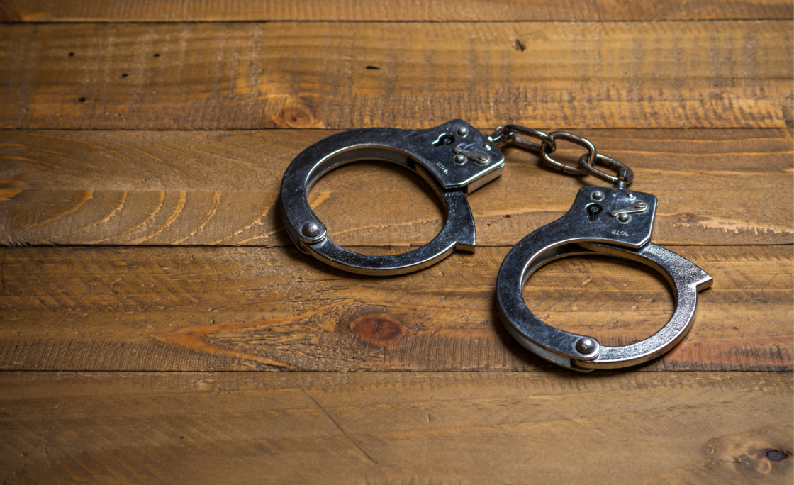 Delta Community Credit Union teller foils alleged stolen check scam