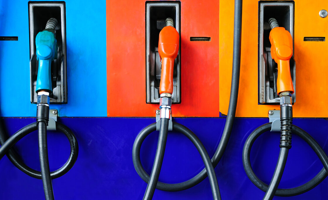 Georgia's Own Credit Union pumps free gas for furloughed TSA agents