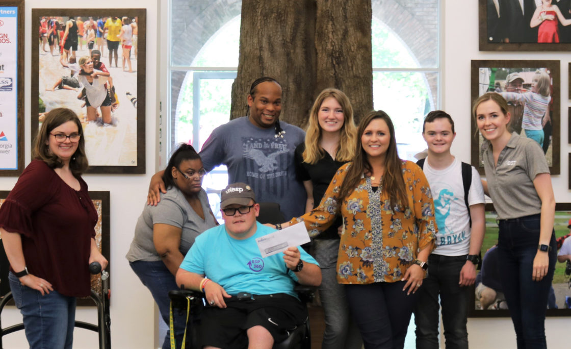 Robins Financial Credit Union support Extra Special People