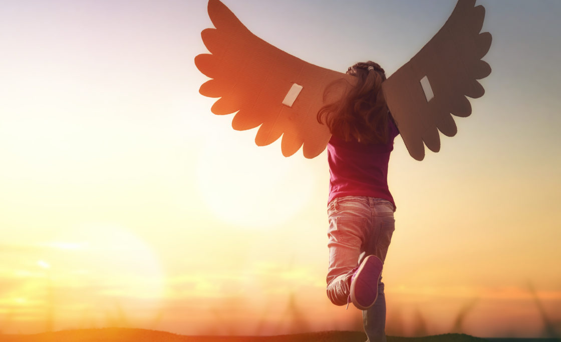 Robins Financial Credit Union partners with hospice to give kids WINGS