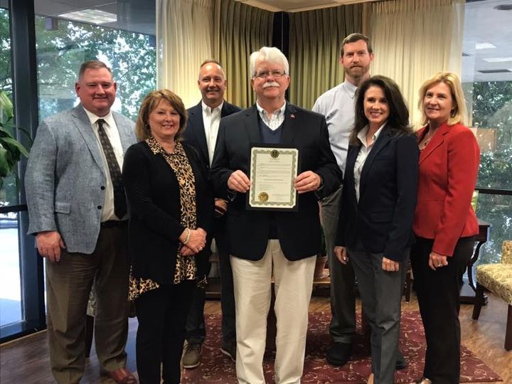 Mayor of Florence Presents ICU Day Proclamation