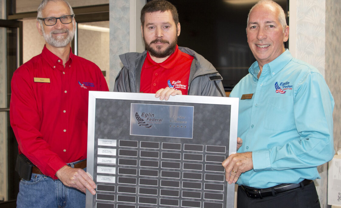 Kyle Tretter Receives  Eglin Federal Credit Union’s 5-Star Employee Award