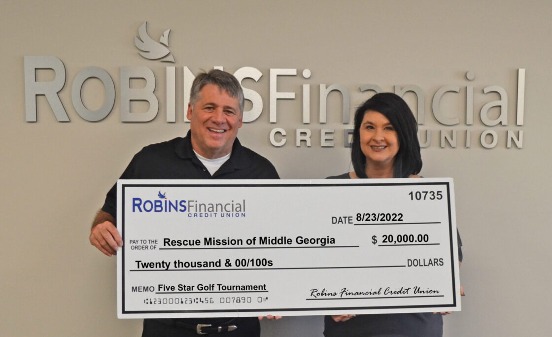 Robins Financial Credit Union Supports Rescue Mission of Middle Georgia