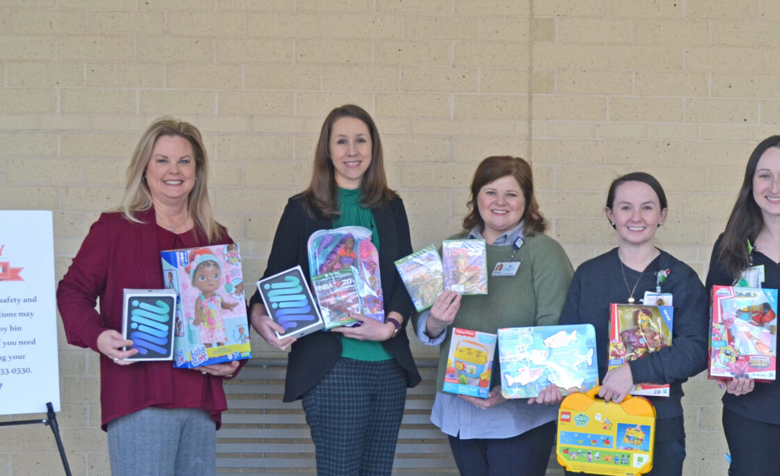 Robins Financial Credit Union Helps Local Children