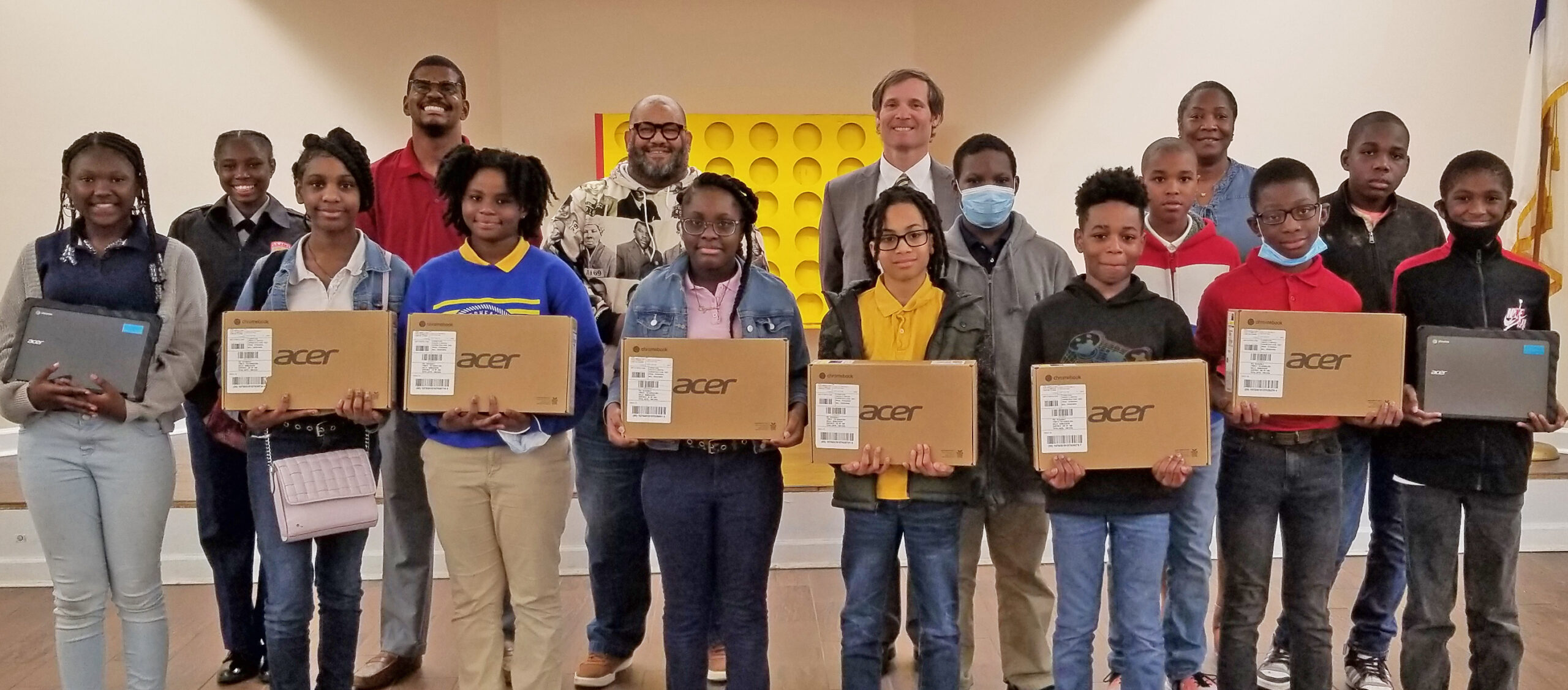 Robins Financial Credit Union Helping to Build Computer Lab