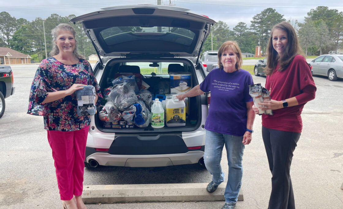 Robins Financial Credit Union Donates to Celebrate Credit Union Youth Month