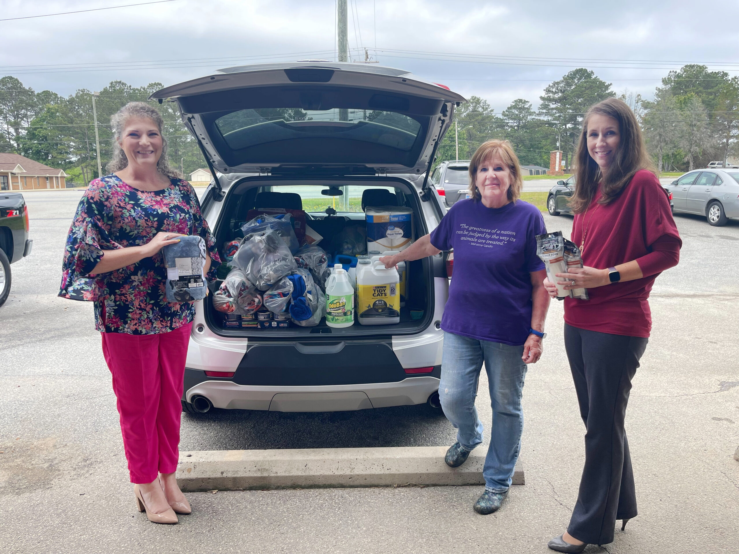 Robins Financial Credit Union Donates to Celebrate Credit Union Youth Month