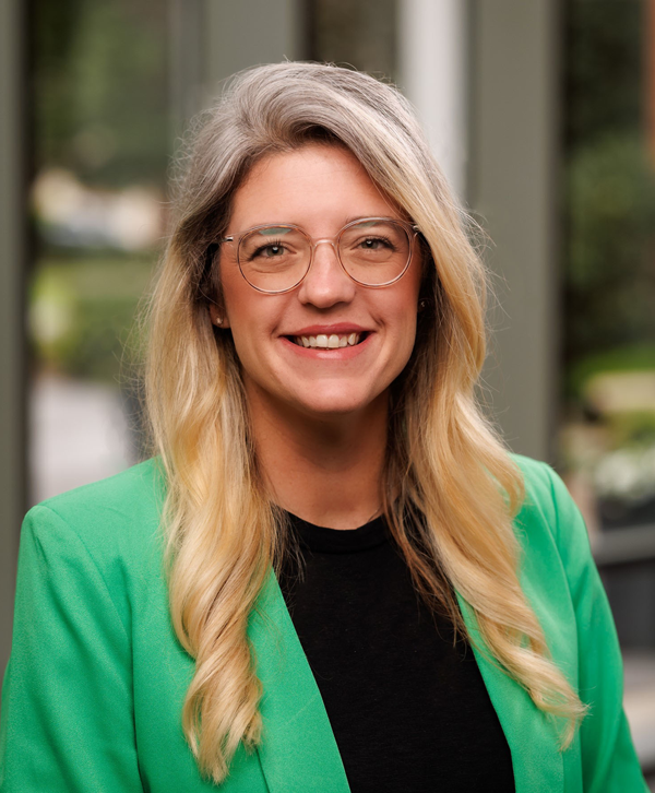 Green receives Hugh Watson Award for leadership excellence at SE CUNA Management School