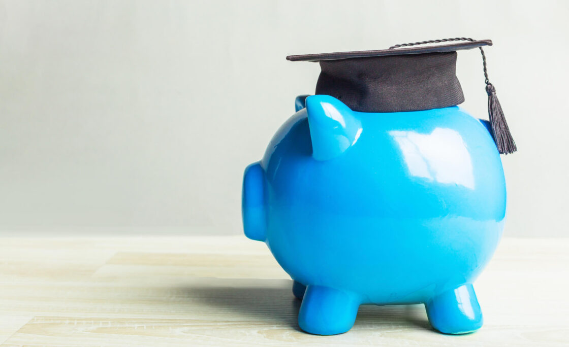 LGE Community Credit Union awards $32,500 in scholarships to local high school students