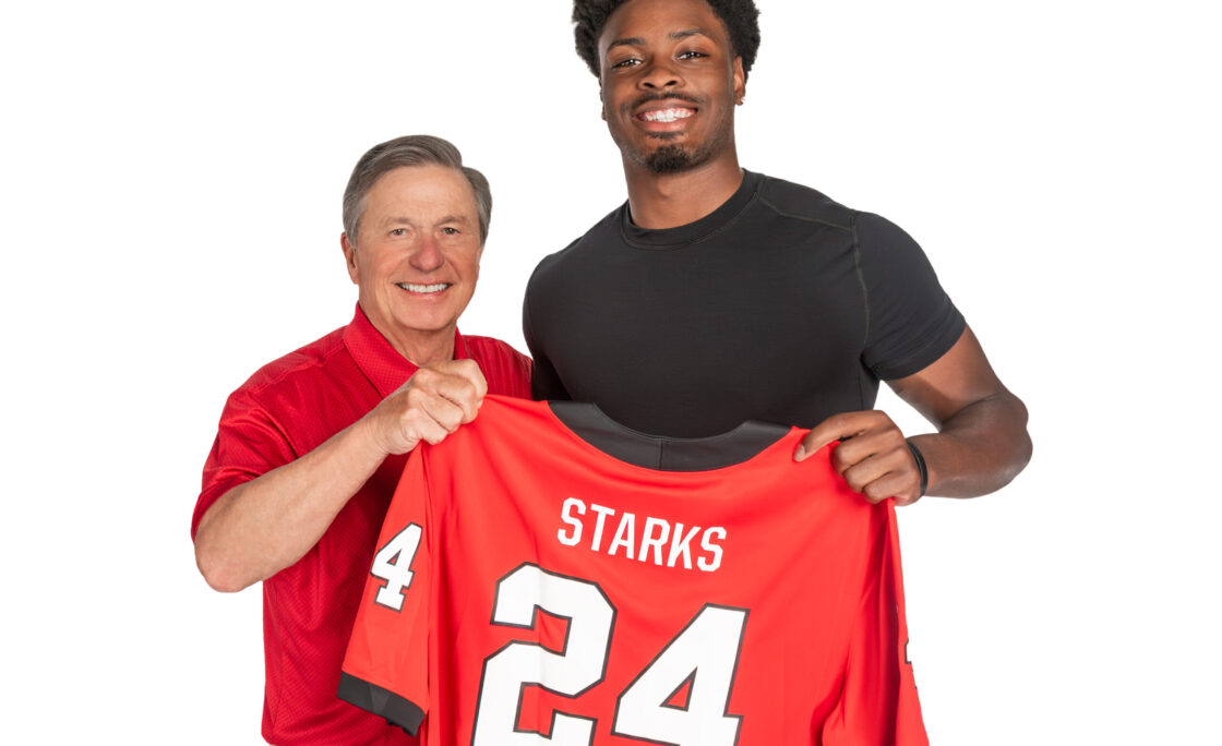 ASSOCIATED CREDIT UNION PARTNERS WITH UNIVERSITY OF GEORGIA FOOTBALL DEFENSIVE BACK MALAKI STARKS
