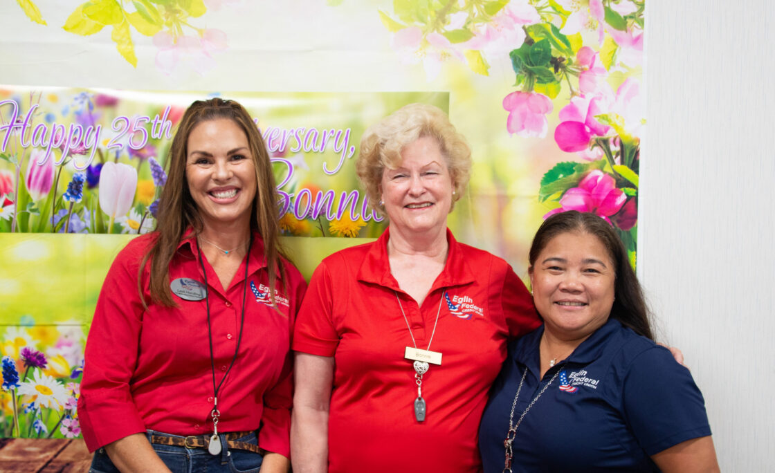 Eglin Federal Credit Union recognizes Fort Walton Beach Teller Bonnie McIntosh for 25 years of service