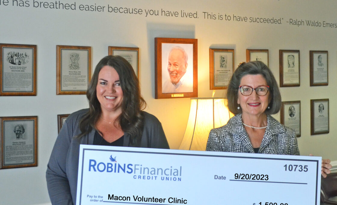 Robins Financial Credit Union Donates $1,500 to Macon Volunteer Clinic