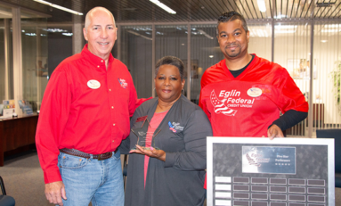 Gwen Woullard Receives Eglin Federal Credit Union's 5-Star Employee Award of the 1st Quarter