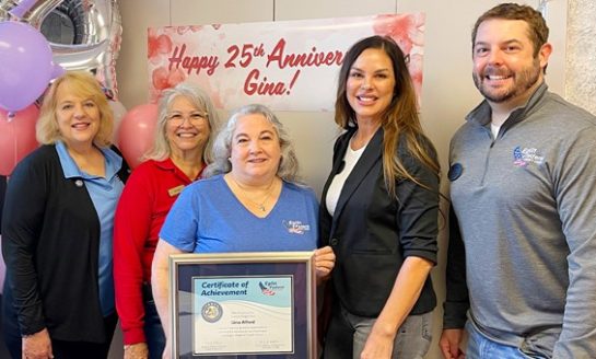Eglin Federal Credit Union recognizes Hurlburt Head Teller Gina Alford for 25 years of service