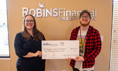 Robins Financial Credit Union Donates $275,000 to Non-Profit Organizations through Holiday Giving