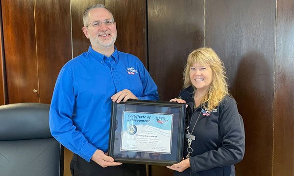 Eglin Federal Credit Union recognizes Senior Vice President/Chief Technology Officer Tim Farnsworth for 30 years of service