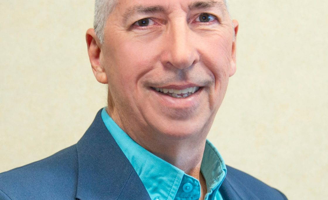 Eglin Federal Credit Union honors Jerry Williams with President Emeritus title