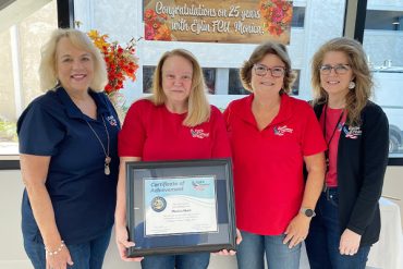 Eglin Federal Credit Union recognizes Senior ATM/ITM Operator Monica Hurd for 25 years of service