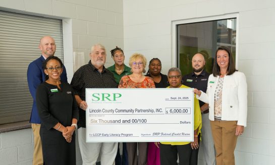 SRP Federal Credit Union Donates $6,000 to Fund Early Literacy in Lincoln County