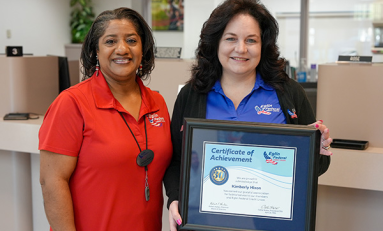 Eglin Federal Credit Union recognizes Member Service Counselor Kimberly Hixon for 30 years of service