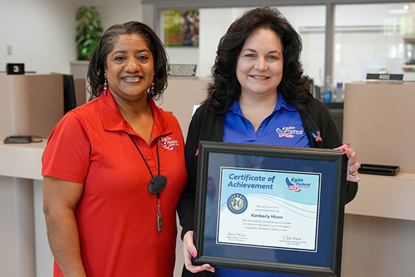 Eglin Federal Credit Union recognizes Member Service Counselor Kimberly Hixon for 30 years of service