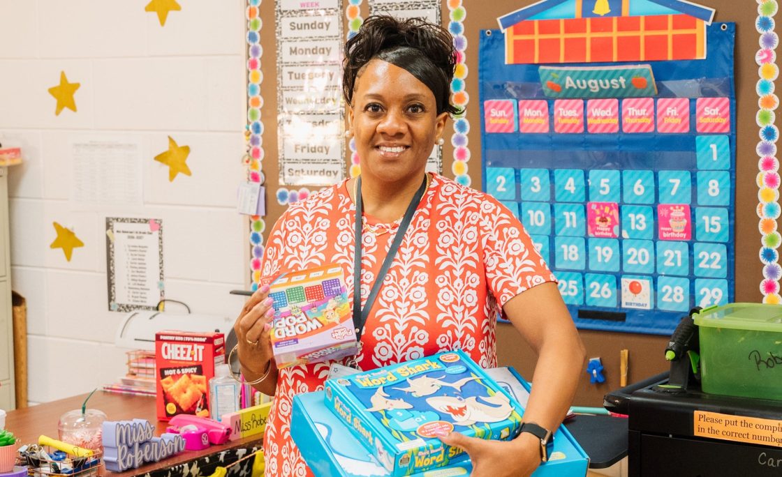 29 Local Teachers Get Wishes Granted by Robins Financial Credit Union