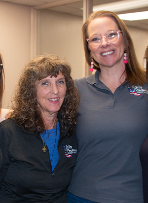 Jamie Cervantes receives Eglin Federal Credit Union’s Five-Star Performer Award for the 3rd quarter of 2026